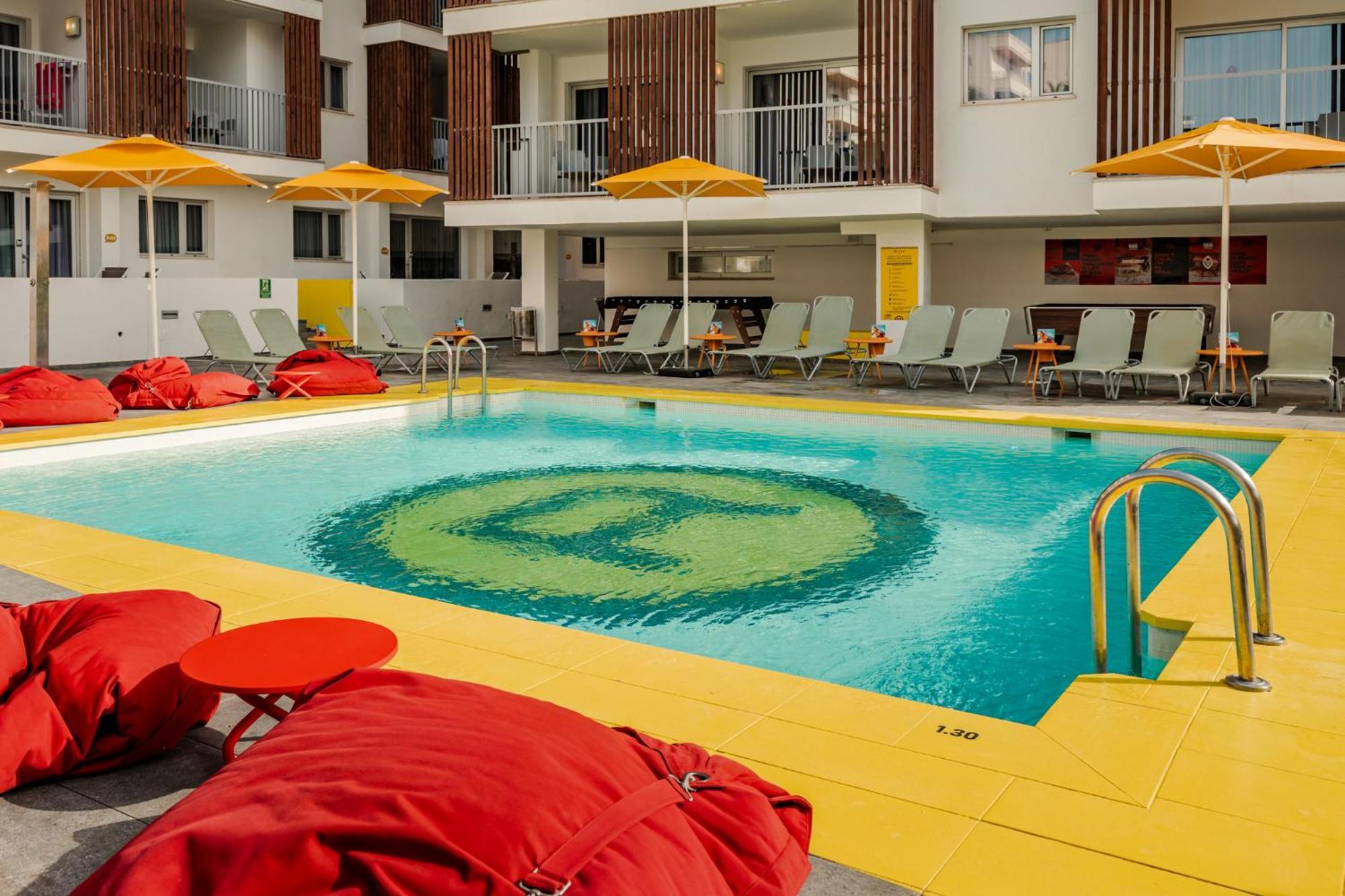 Ryans Ibiza Apartments - Only Adults Екстер'єр фото