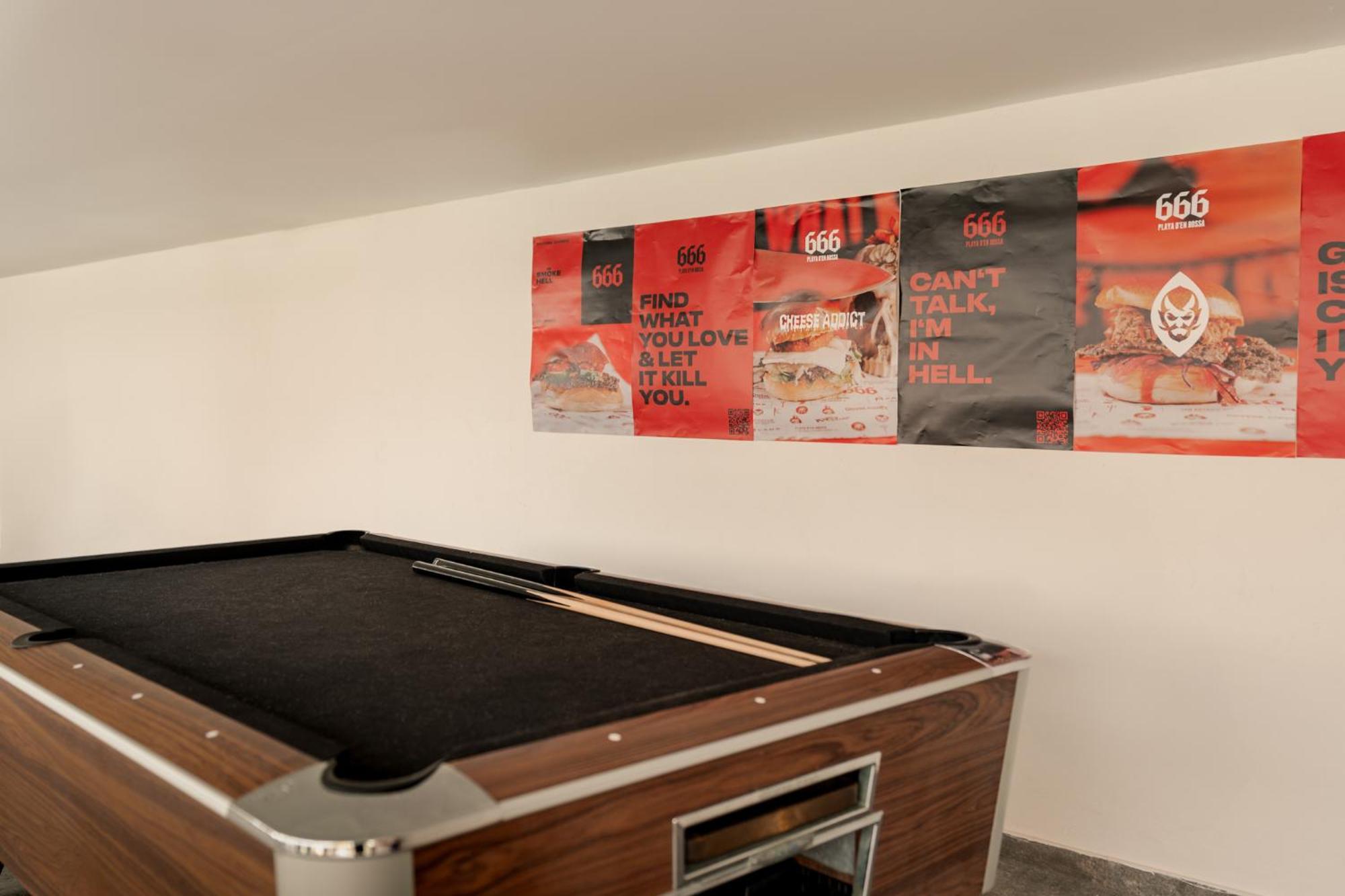 Ryans Ibiza Apartments - Only Adults Екстер'єр фото