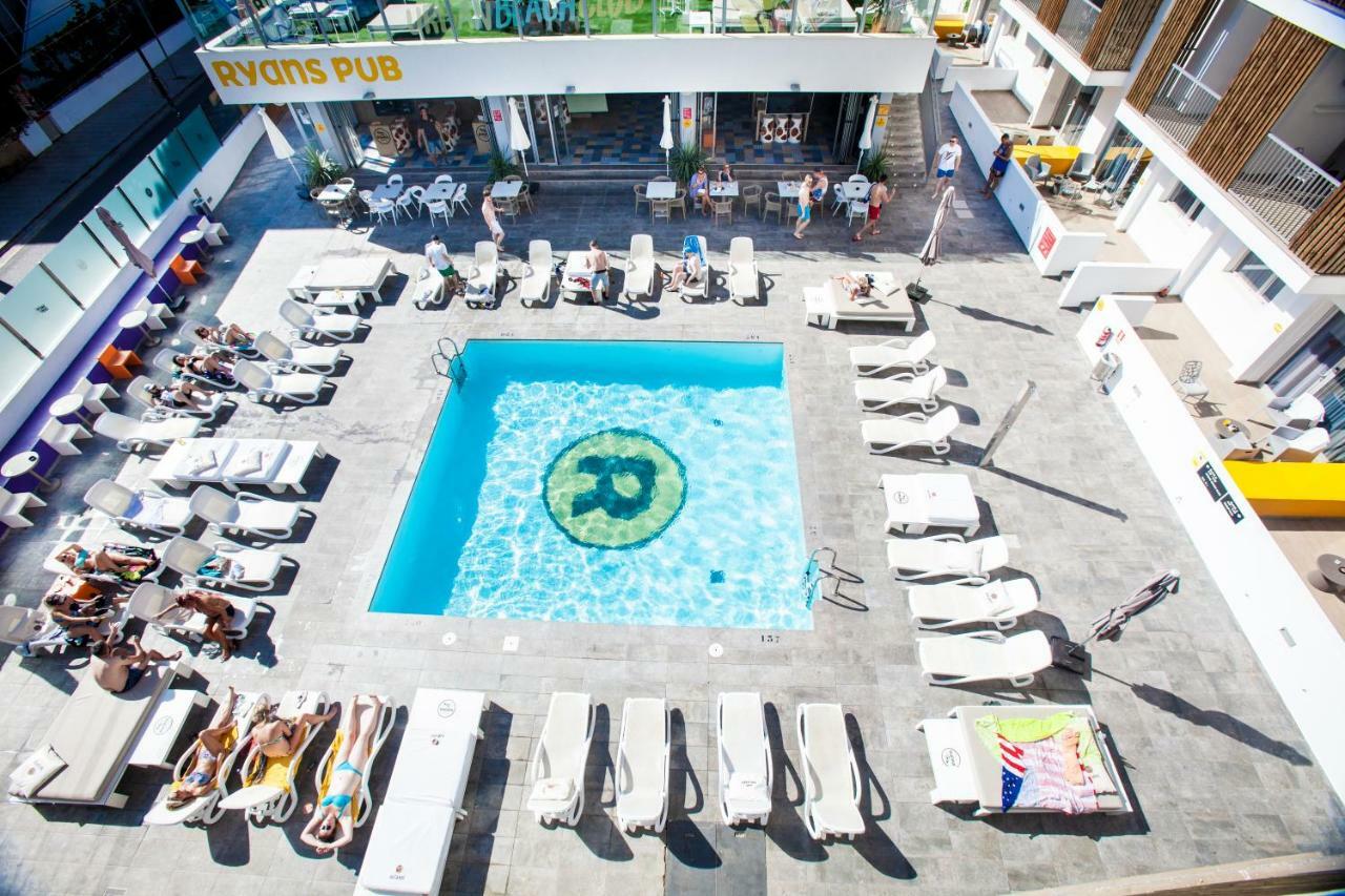 Ryans Ibiza Apartments - Only Adults Екстер'єр фото