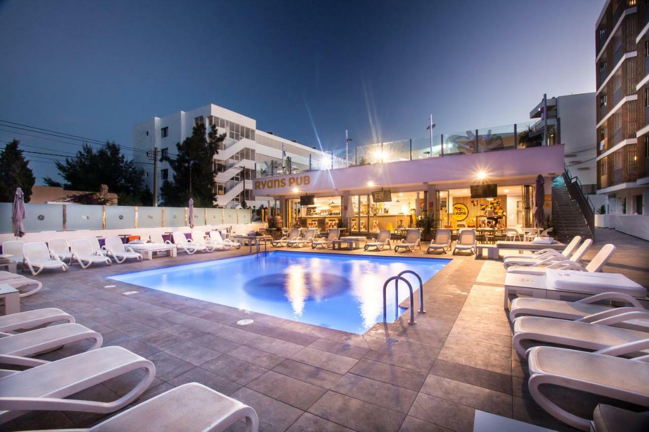 Ryans Ibiza Apartments - Only Adults Екстер'єр фото